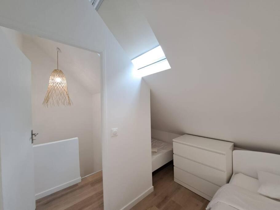 Mascate - Appartement Climatise En Hypercentre Reims Zewnętrze zdjęcie