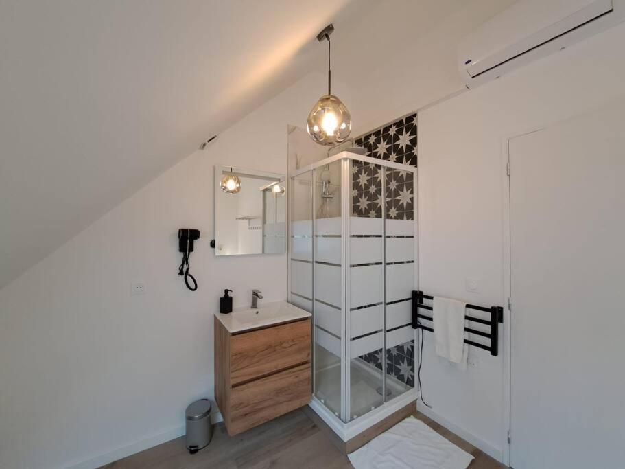 Mascate - Appartement Climatise En Hypercentre Reims Zewnętrze zdjęcie