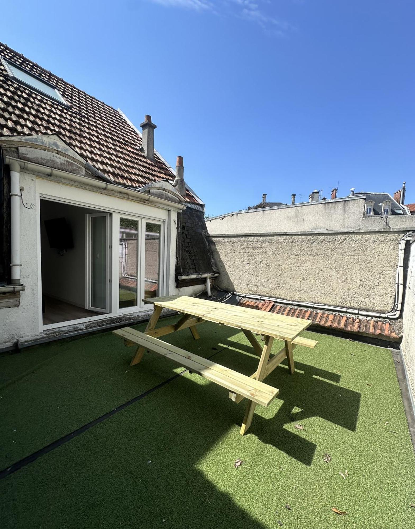 Mascate - Appartement Climatise En Hypercentre Reims Zewnętrze zdjęcie